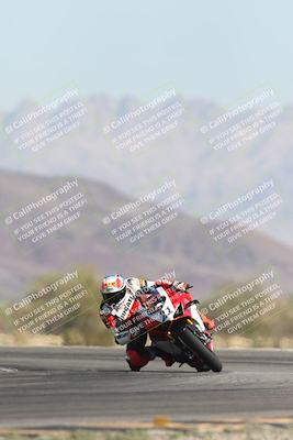 media/Oct-26-2025-Race Pace (Sun) [[c1447ca738]]/Verified/4-Turn 14 (1040am)/